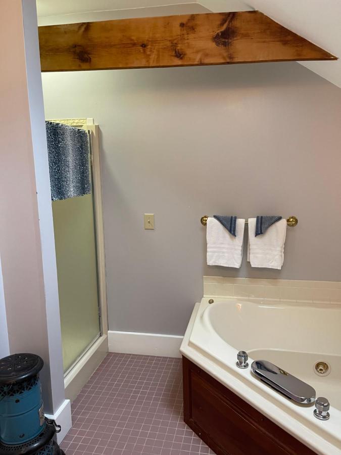 Carriage House Bed & Breakfast Winona Exterior photo