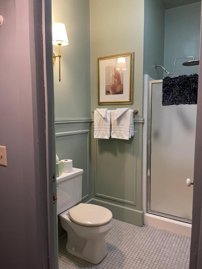 Carriage House Bed & Breakfast Winona Exterior photo